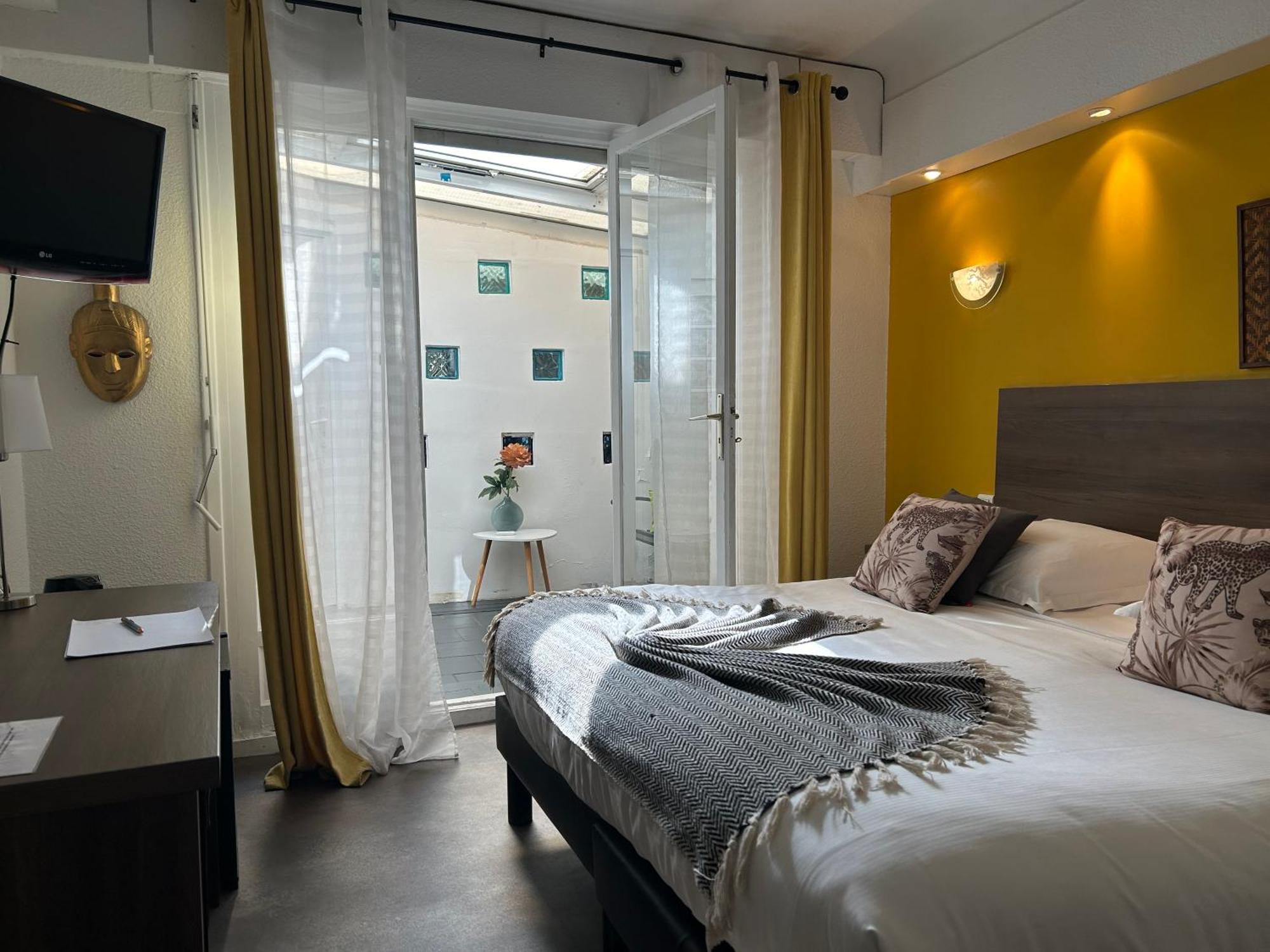 Ath Hotel Athenee Канни Екстер'єр фото