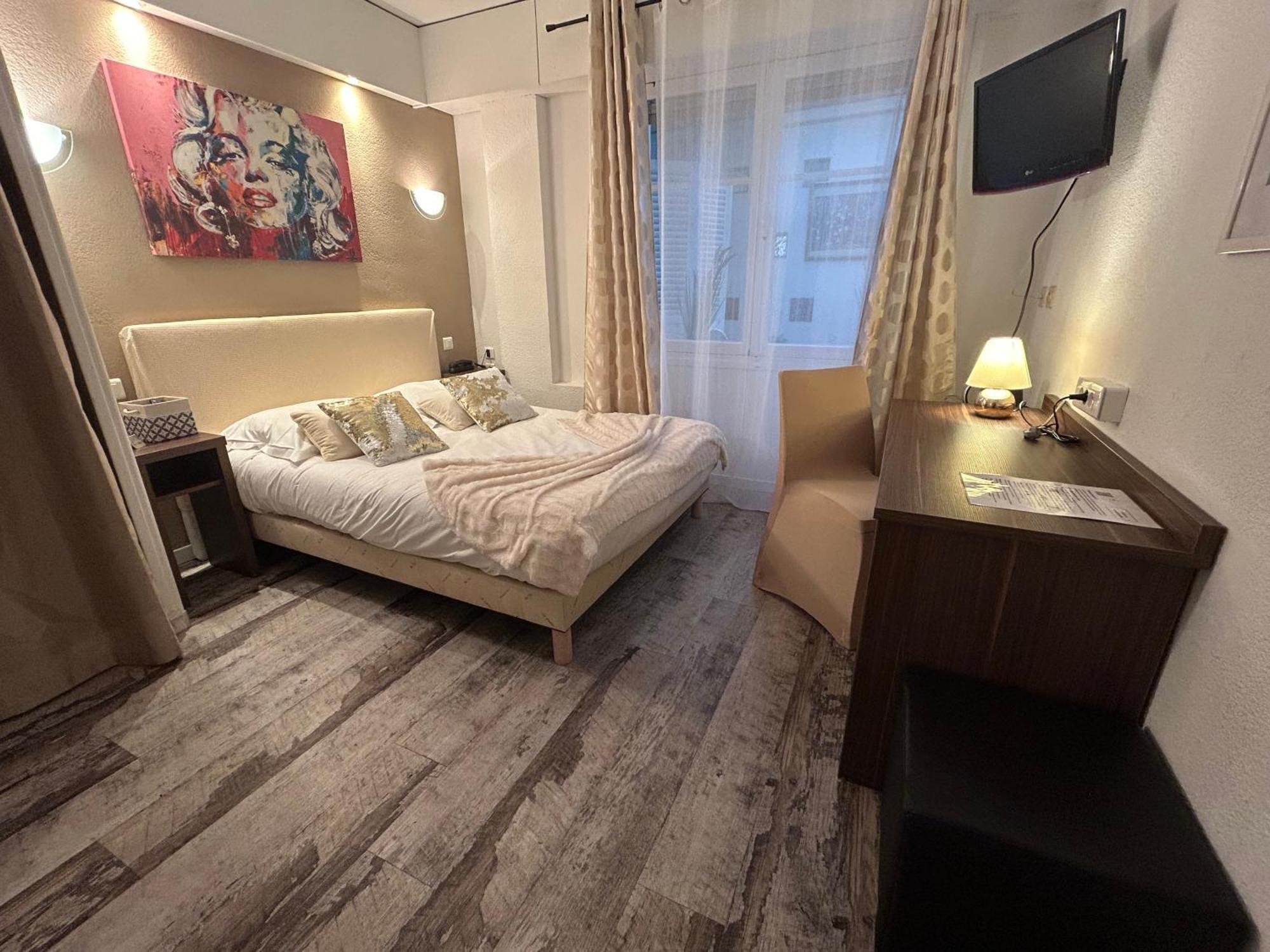 Ath Hotel Athenee Канни Екстер'єр фото